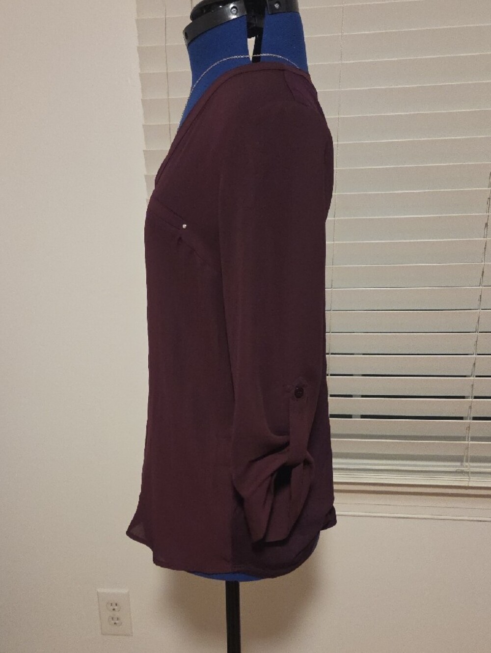 Women’s V-Neck Zip Blouse - Plum - Picture 4 of 6